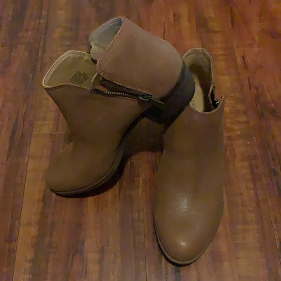 Booties - Picture 2 of 6
